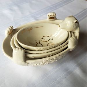 Anthropologie Polar Bear Measuring Cups